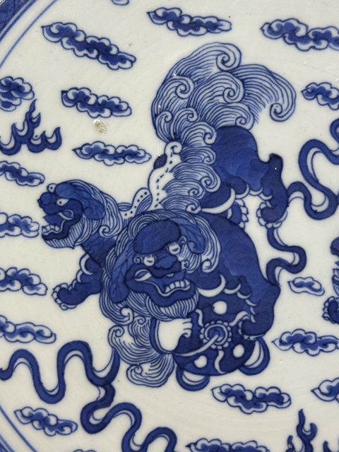 古玩陶瓷咸豐青花獅子盤真品鑒賞圖