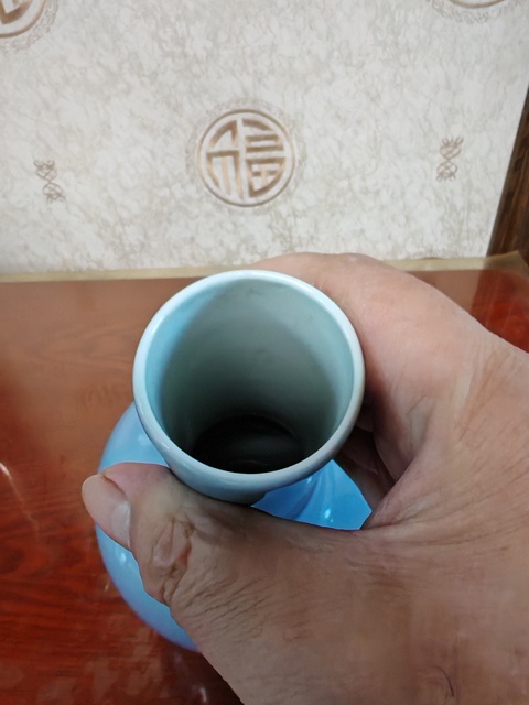 古玩陶瓷天藍釉天球瓶真品鑒賞圖