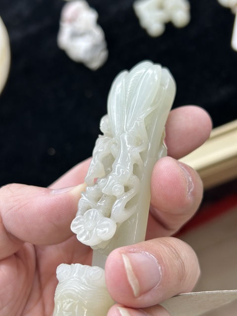 古玩玉器帶鉤真品鑒賞圖