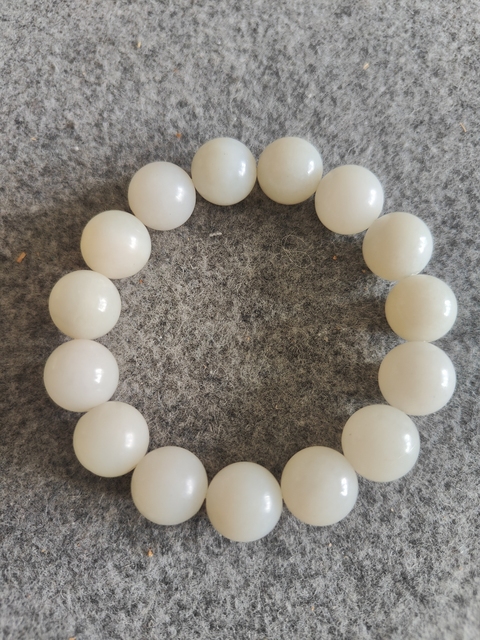 古玩玉器和田玉珠手串真品鑒賞圖