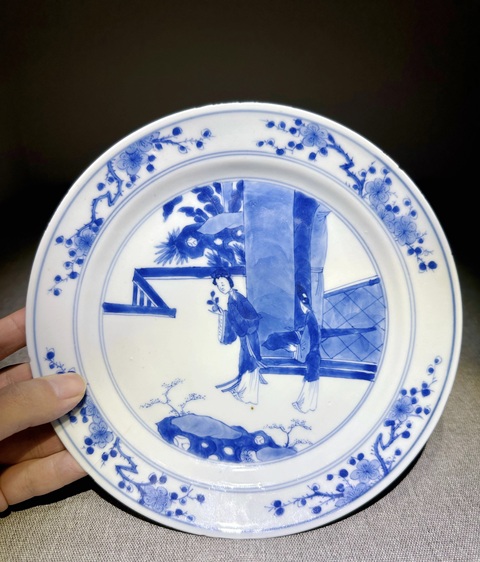 古玩陶瓷鼎興美玉奇玩款仕女紋青花盤真品鑒賞圖