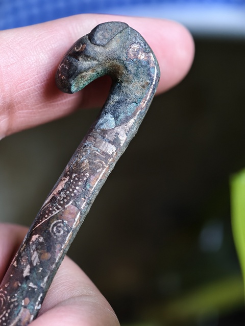 古玩銅器銅帶鉤真品鑒賞圖