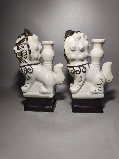 古玩陶瓷磁州窯獅子香插拍賣,當前價格900元