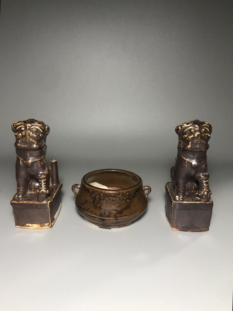 古玩陶瓷德化窯紫金釉清供真品鑒賞圖