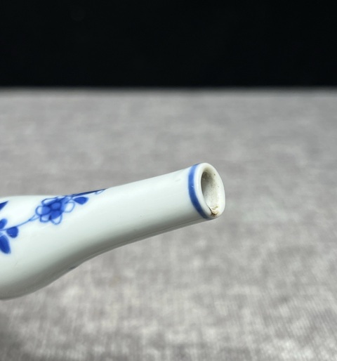 古玩陶瓷青花花卉紋葫蘆瓶真品鑒賞圖