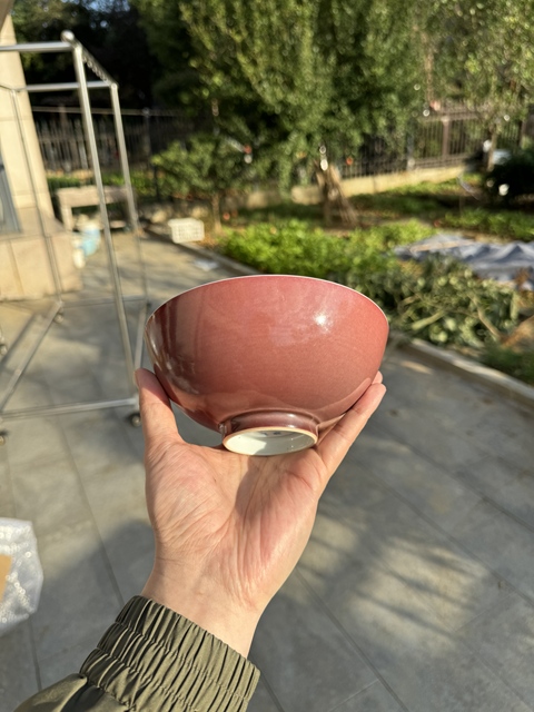 古玩陶瓷清雍正 霽紅釉官窯碗真品鑒賞圖