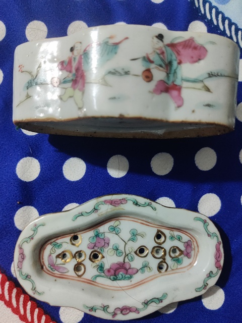 古玩陶瓷粉彩麒麟送子圖刨花缸真品鑒賞圖