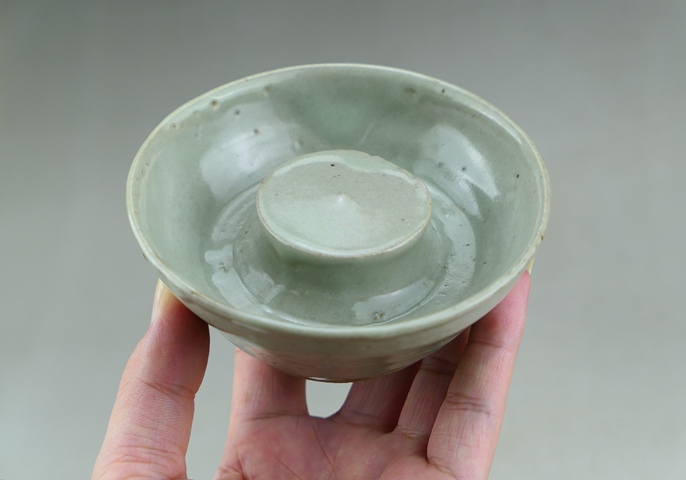 古玩陶瓷精品:明代龍泉窯青瓷圓柱水洗（罕見文房器）拍賣，當前價格191元