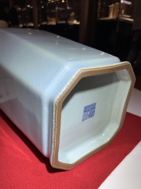 古玩陶瓷仿汝釉八方尊，平臺不允許估價真品鑒賞圖