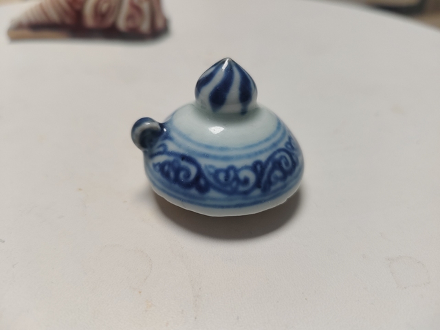 古玩陶瓷青花蓋子真品鑒賞圖