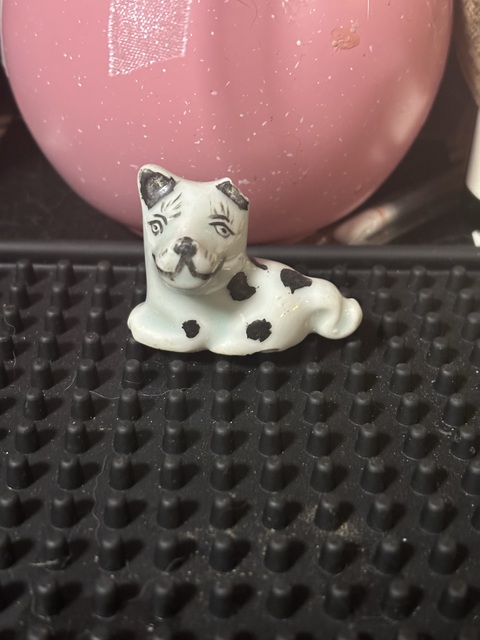 古玩陶瓷斑點狗拍賣，當前價格10元
