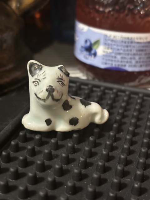 古玩陶瓷斑點狗拍賣，當前價格10元
