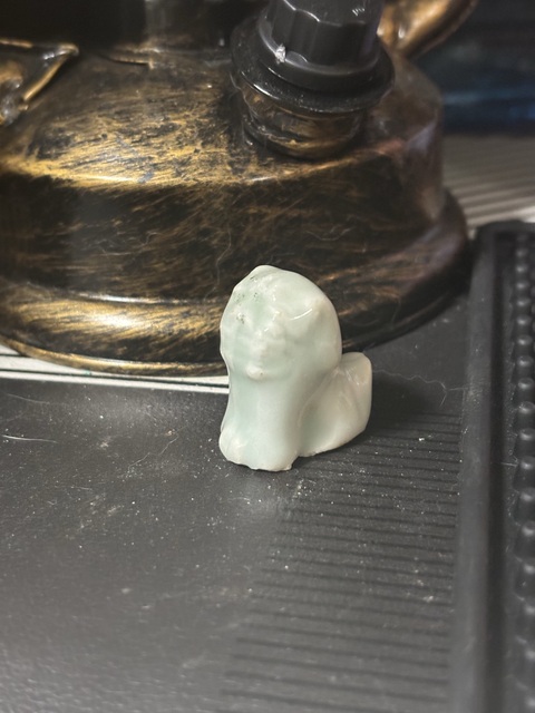 古玩陶瓷小獅子??拍賣,當前價格30元