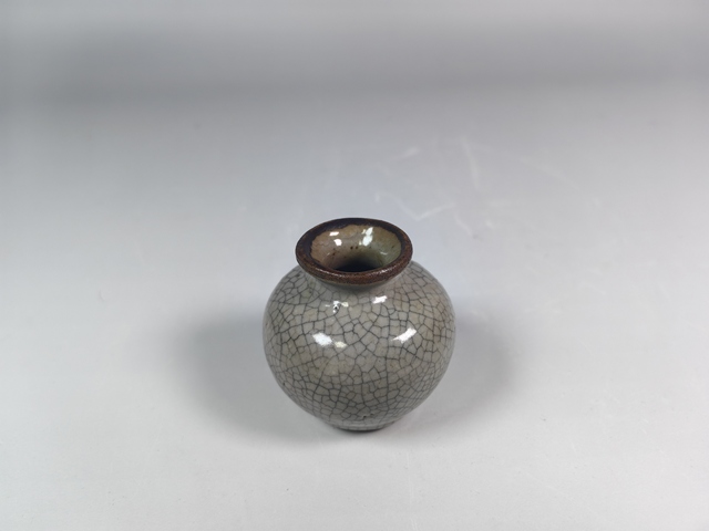 古玩陶瓷清中哥釉水盂真品鑒賞圖