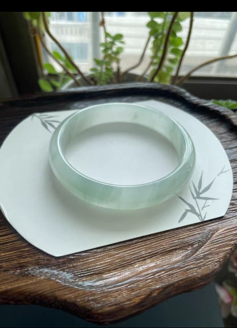 古玩玉器天山翠手鐲真品鑒賞圖