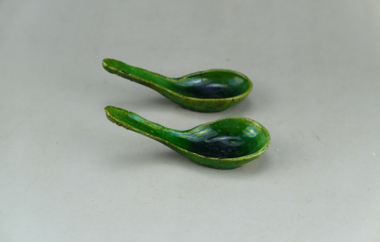 古玩陶瓷清代.綠釉調(diào)羹（一對(duì)拍賣）拍賣，當(dāng)前價(jià)格0元