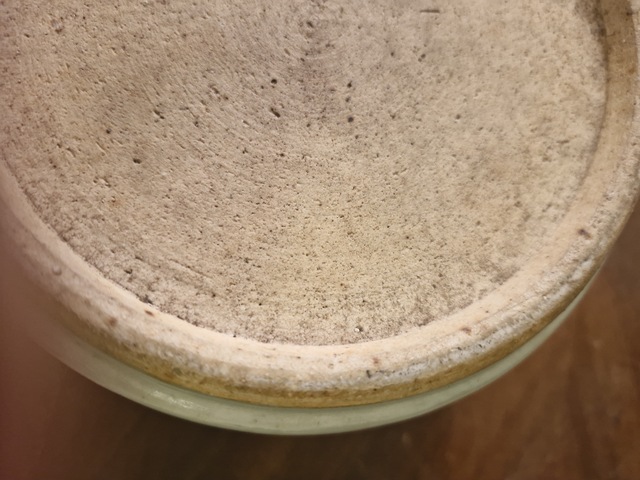 古玩陶瓷豆青釉刻花香爐真品鑒賞圖