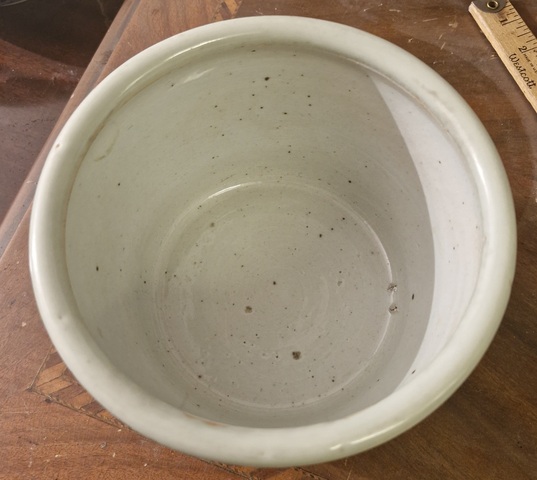 古玩陶瓷豆青釉刻花香爐真品鑒賞圖