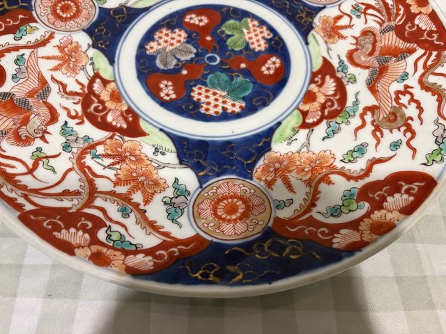 古玩陶瓷青花五彩盤真品鑒賞圖