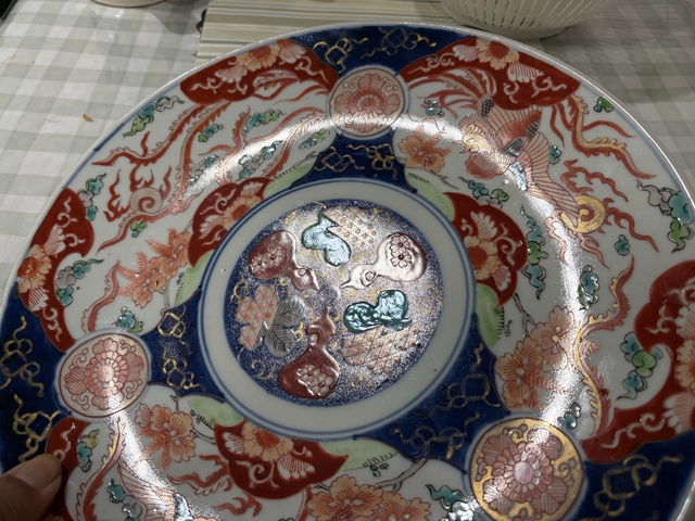 古玩陶瓷青花五彩盤真品鑒賞圖