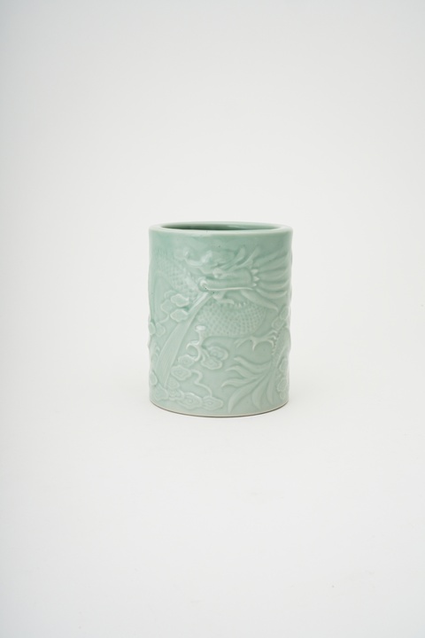 古玩陶瓷龍紋青釉筆筒真品鑒賞圖