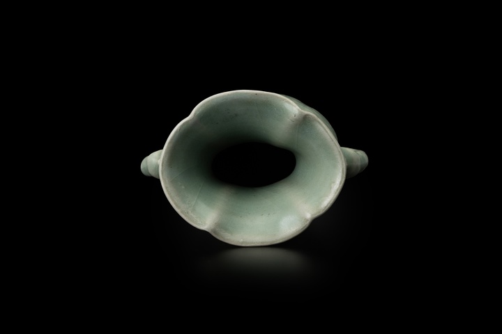 古玩陶瓷青釉雙耳瓶真品鑒賞圖