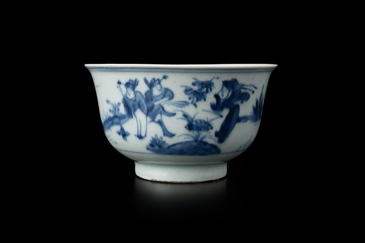 古玩陶瓷人物紋青花碗真品鑒賞圖