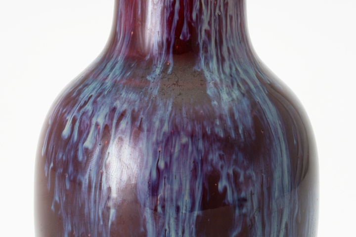 古玩陶瓷窯變紅釉盤口瓶真品鑒賞圖