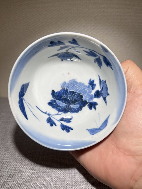 古玩陶瓷民國青花茶碗真品鑒賞圖