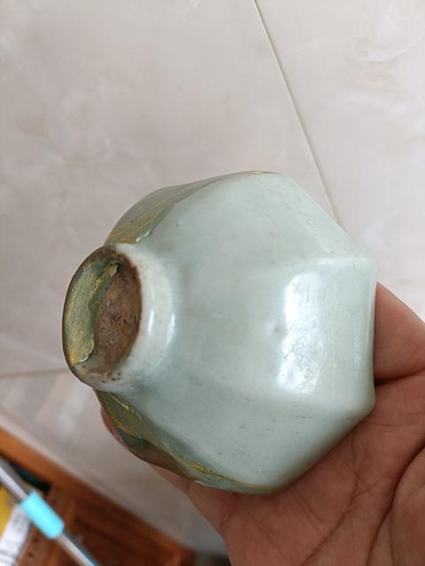 古玩陶瓷罕見精品南宋龍泉青瓷八方杯拍賣,當(dāng)前價(jià)格998元