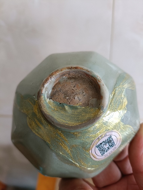 古玩陶瓷罕見精品南宋龍泉青瓷八方杯拍賣,當(dāng)前價(jià)格998元