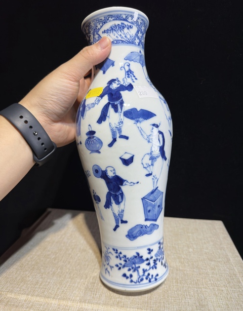 古玩陶瓷青花市井人物撇口瓶真品鑒賞圖