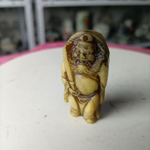 古玩玉器地方玉雕“鐘馗掛件”真品鑒賞圖