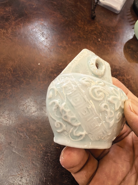 古玩陶瓷青白釉模印壁掛真品鑒賞圖