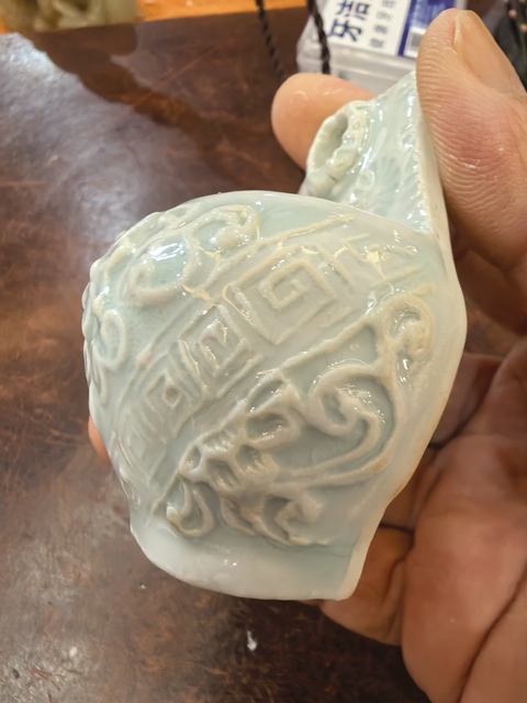 古玩陶瓷青白釉模印壁掛真品鑒賞圖