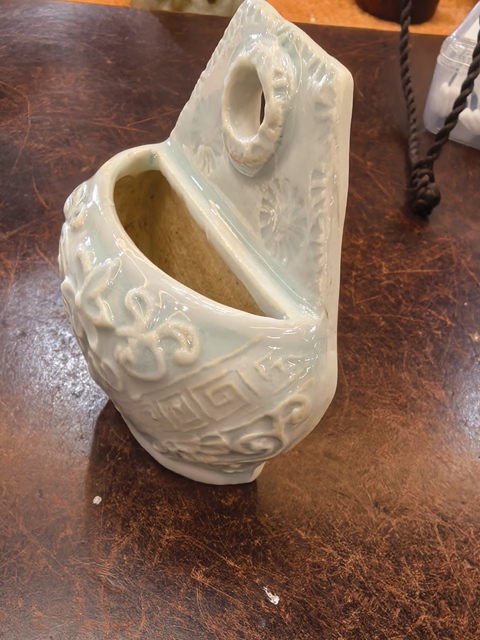 古玩陶瓷青白釉模印壁掛真品鑒賞圖