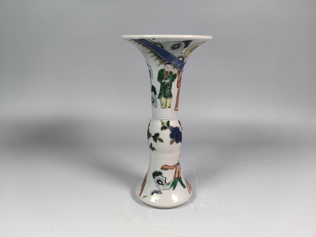 古玩陶瓷清晚五彩人物故事紋花觚真品鑒賞圖