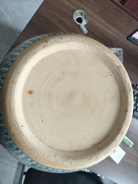 古玩陶瓷花卉紋粉彩缸真品鑒賞圖