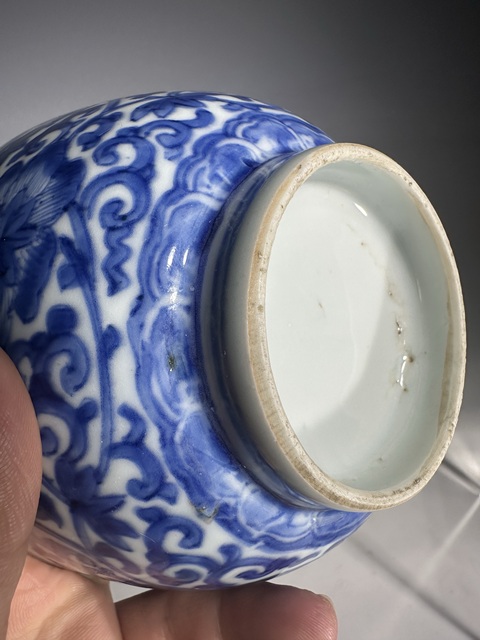 古玩陶瓷纏枝蓮紋碗拍賣,當前價格2888元