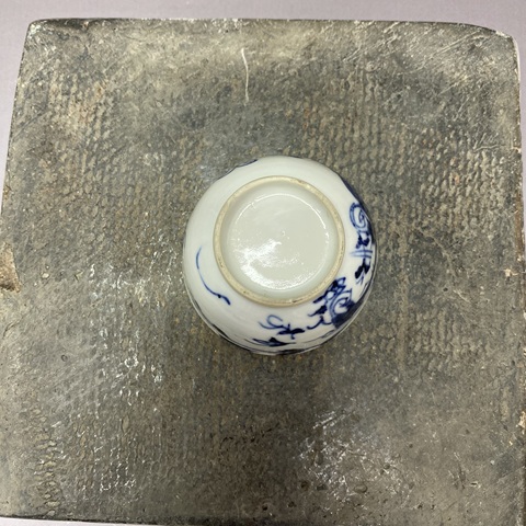 古玩陶瓷清乾隆·青花杯拍賣,當前價格690元