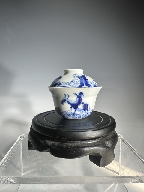古玩陶瓷八仙人物臥足小蓋碗拍賣，當前價格6888元