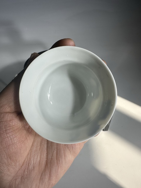 古玩陶瓷八仙人物臥足小蓋碗拍賣，當前價格6888元