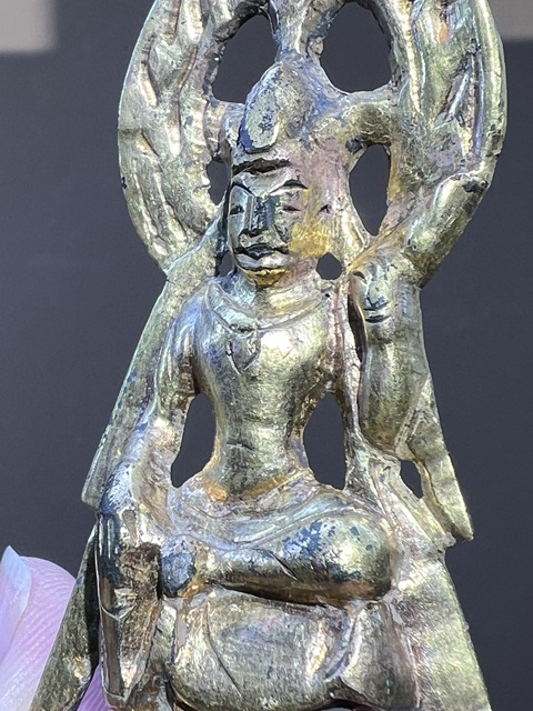 古玩銅器唐·鎏金自在觀音真品鑒賞圖