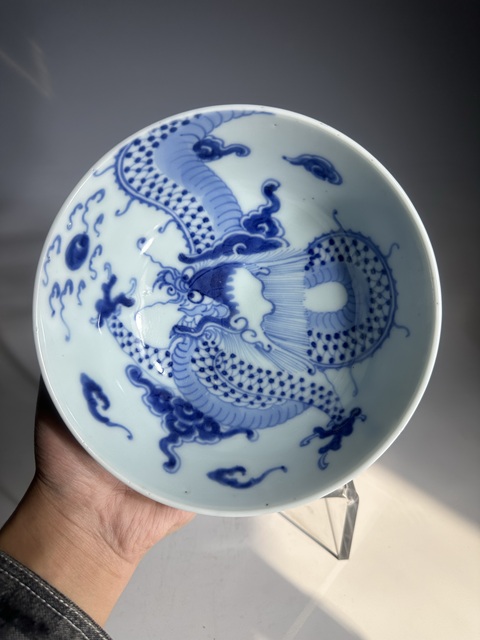 古玩陶瓷青花過墻龍紋碗拍賣,當前價格2888元