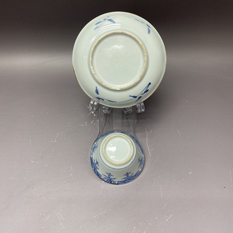 古玩陶瓷清雍正·樓閣山水青花杯碟拍賣,當(dāng)前價格2000元