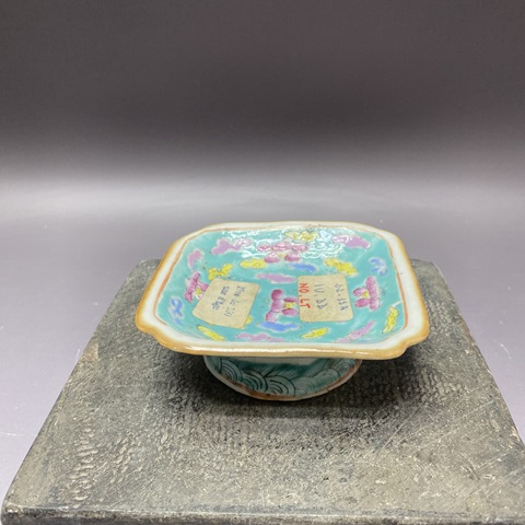 古玩陶瓷粉彩四方倭角盤真品鑒賞圖