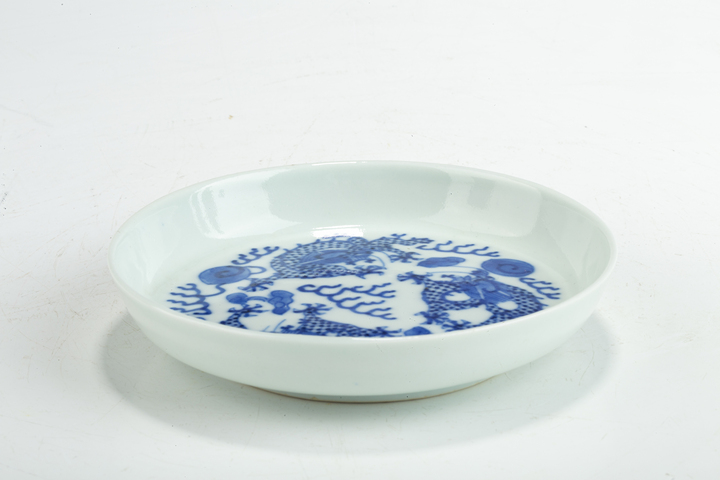 古玩陶瓷清晚·寶源發記 青花龍紋小盤
真品鑒賞圖