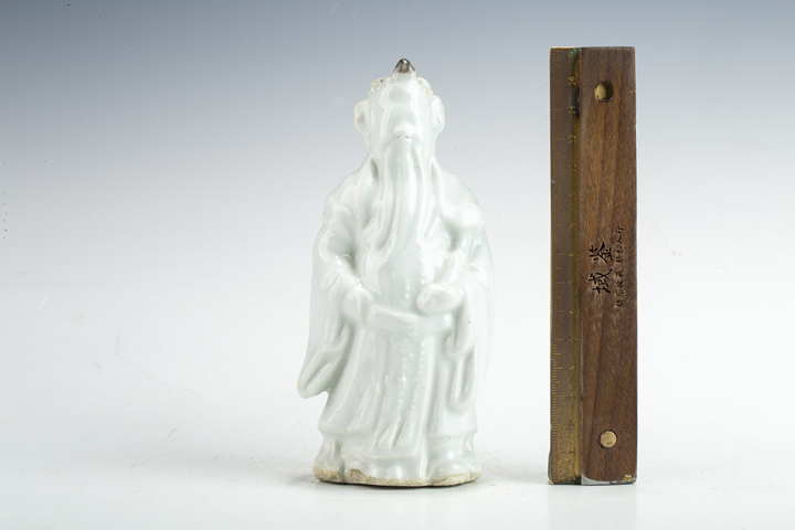 古玩陶瓷創匯·白釉祿星像
真品鑒賞圖