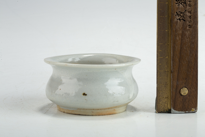 古玩陶瓷民國(guó)·德化窯白釉琴爐真品鑒賞圖