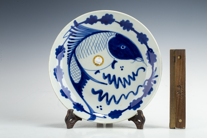 古玩陶瓷民國·青花魚紋盤
真品鑒賞圖